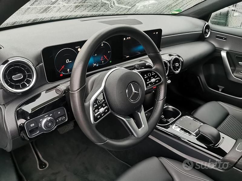 Usata Mercedes A180 2018 Grigio Berlina