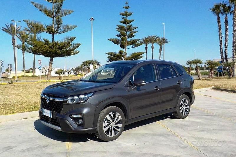 Usata Suzuki SX4 S-Cross 129 CV (94 kW) 2023 Grigio SUV