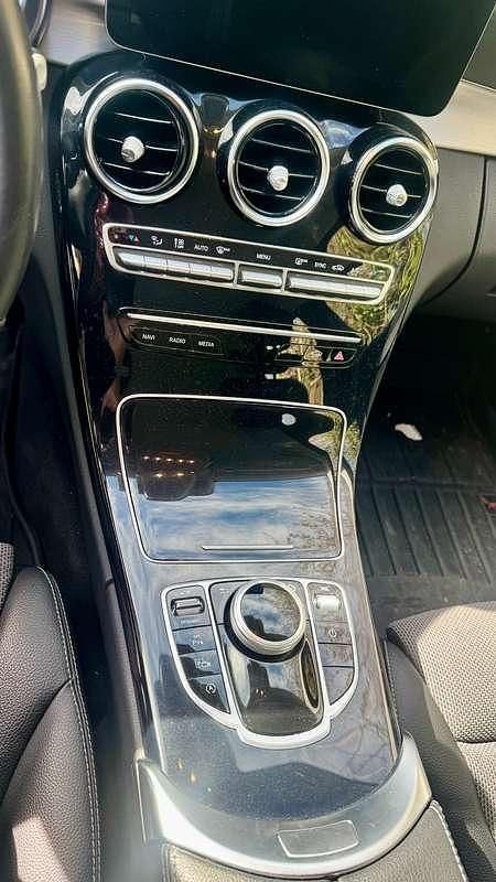 Usata Mercedes C220 194 CV (142 kW) 2019 Argento Station wagon