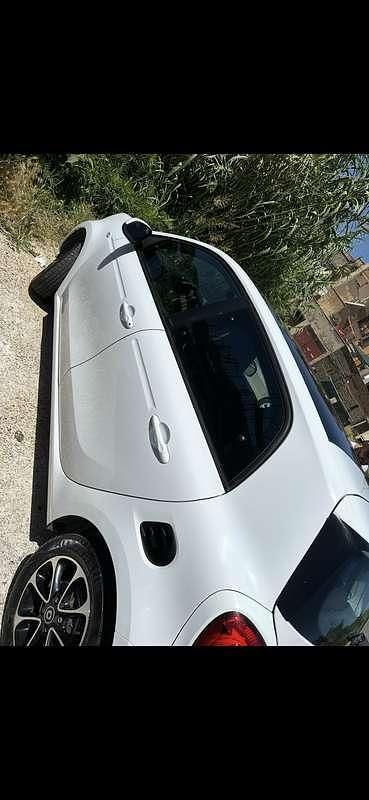 Usata Smart ForFour Passion 71 CV (52 kW) 2016 Utilitaria
