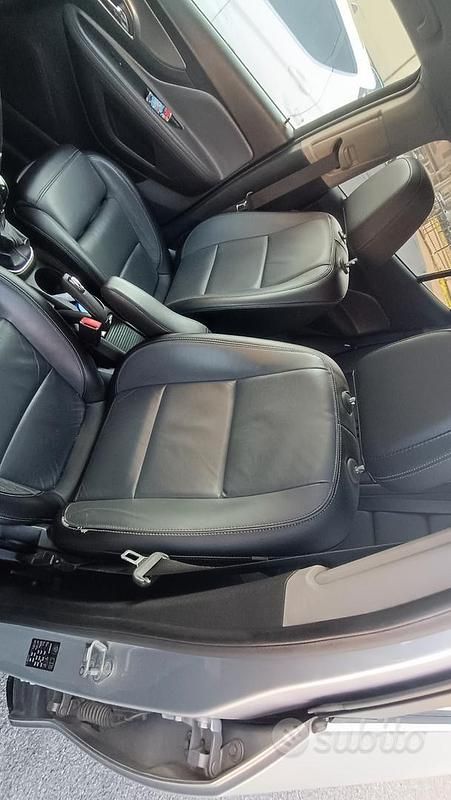 Usata Opel Mokka 136 CV (100 kW) 2017 Grigio SUV