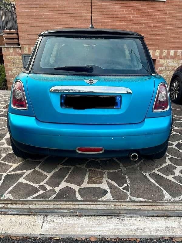 Usata Mini Cooper D 109 CV (80 kW) 2009 Utilitaria