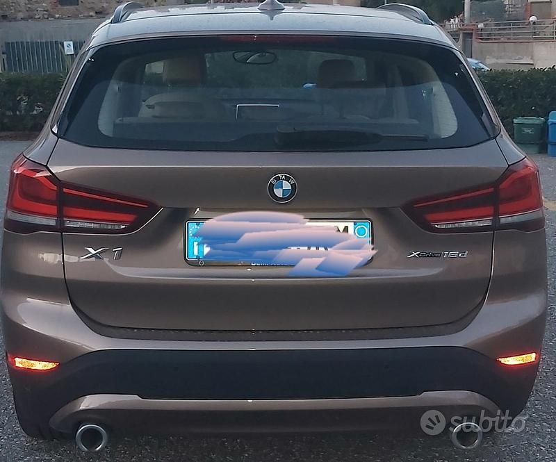 Usata BMW X1 150 CV (110 kW) 2019 Marrone SUV