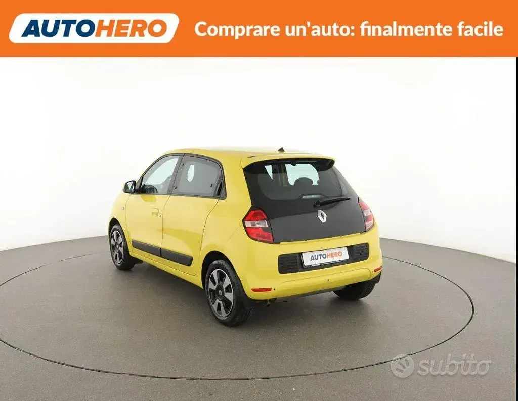 Usata Renault Twingo SE 110 CV (80 kW) 2017 Giallo Utilitaria
