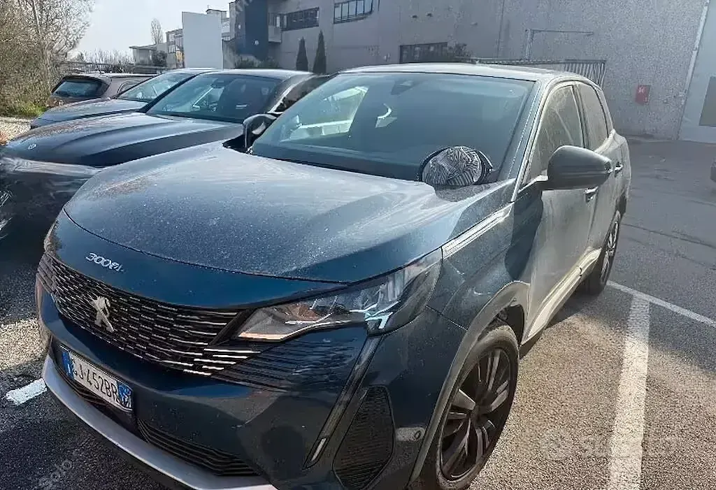 Occasion Peugeot 3008 131 PK (96 kW) 2022 Blauw SUV