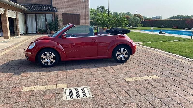 Usata VW New Beetle Edition 102 CV (75 kW) 2009 Utilitaria