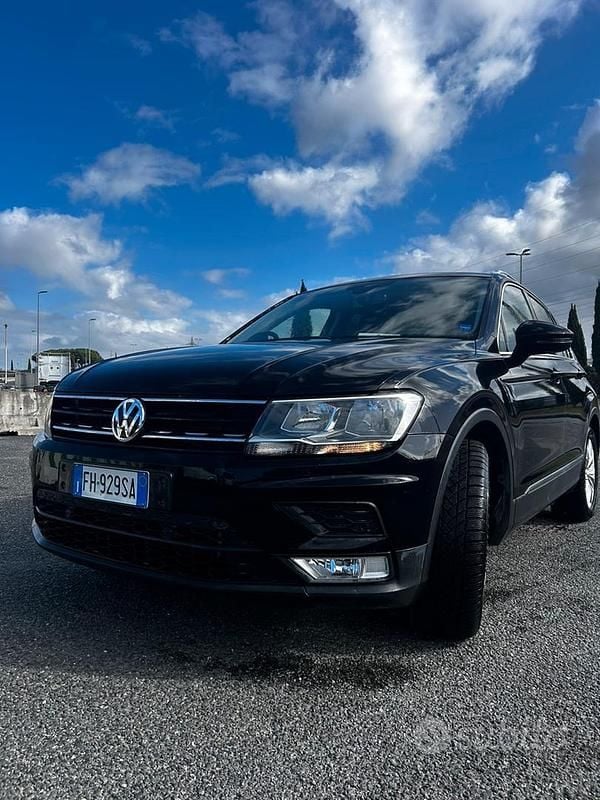 Gebraucht VW Tiguan 150 PS (110 kW) 2017 Schwarz SUV