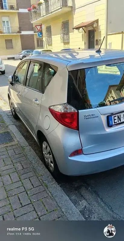 Usata Toyota Verso-S Active 99 CV (72 kW) 2012 Monovolume