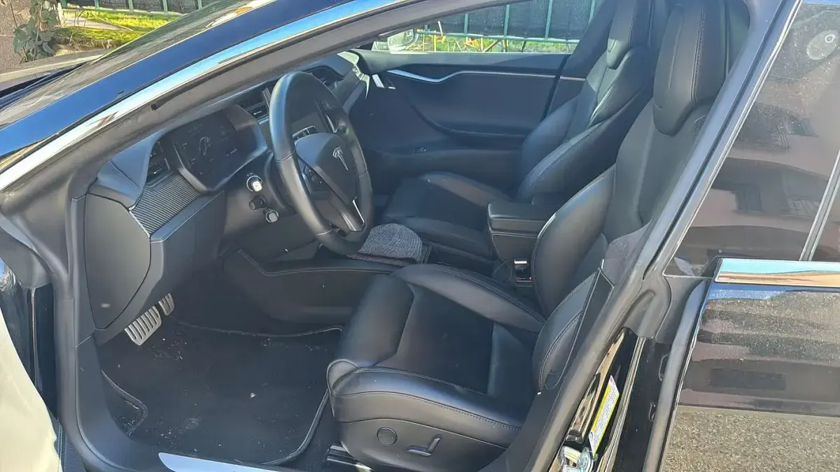 Usata Tesla Model S Performance 169 kW (230 CV) 2019 Nero Utilitaria
