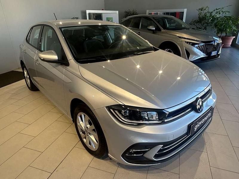 Usata VW Polo Style 95 CV (69 kW) 2025 Grigio Utilitaria