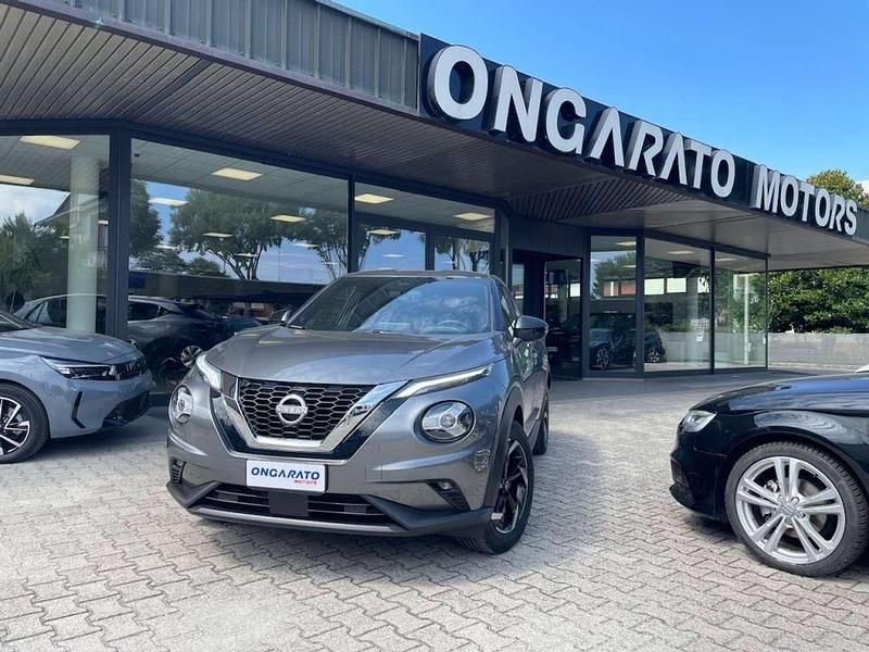 Usata Nissan Juke N-Connecta 114 CV (83 kW) 2024 Grigio scuro SUV