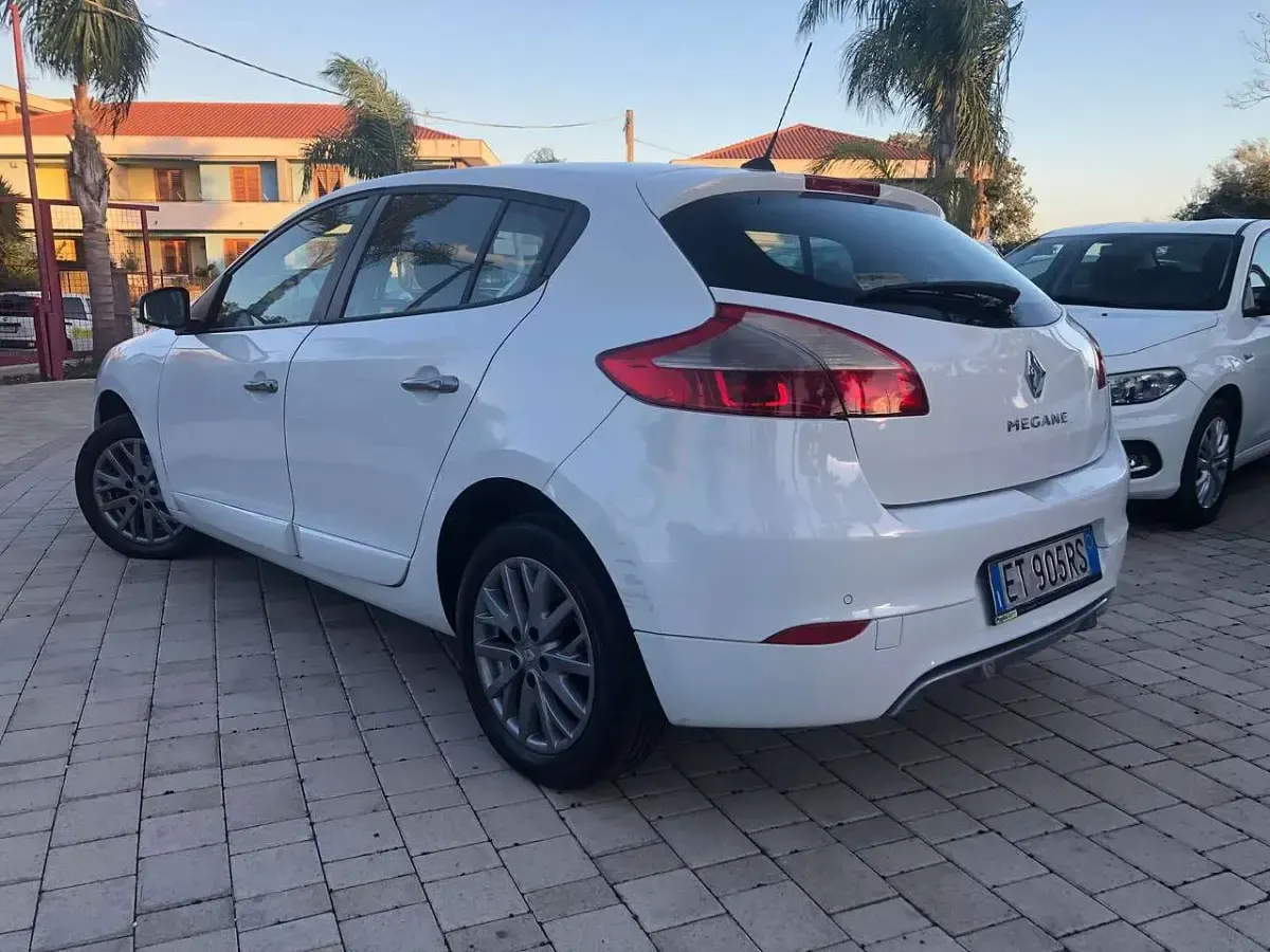 Usata Renault Mégane GT GT 110 CV (80 kW) 2014 Bianco Coupé
