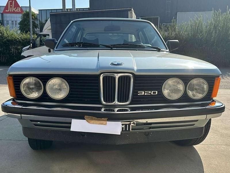 Usata BMW 320 122 CV (89 kW) 1981 Berlina
