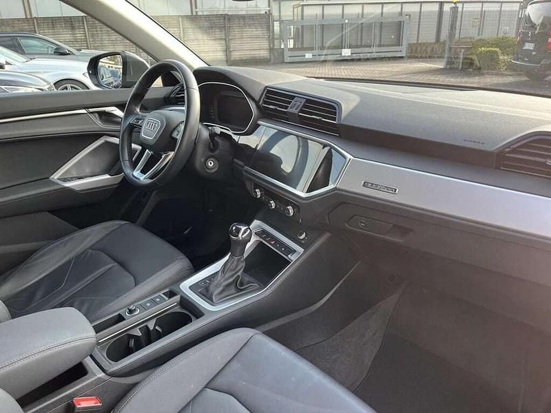 Usata Audi Q3 Advanced 190 CV (139 kW) 2022 Grigio SUV