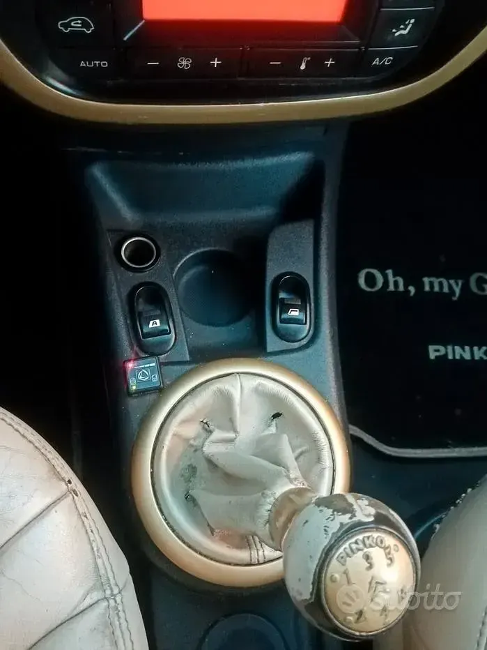 Gebraucht Citroën C3 60 PS (44 kW) 2008 Schwarz Kleinwagen