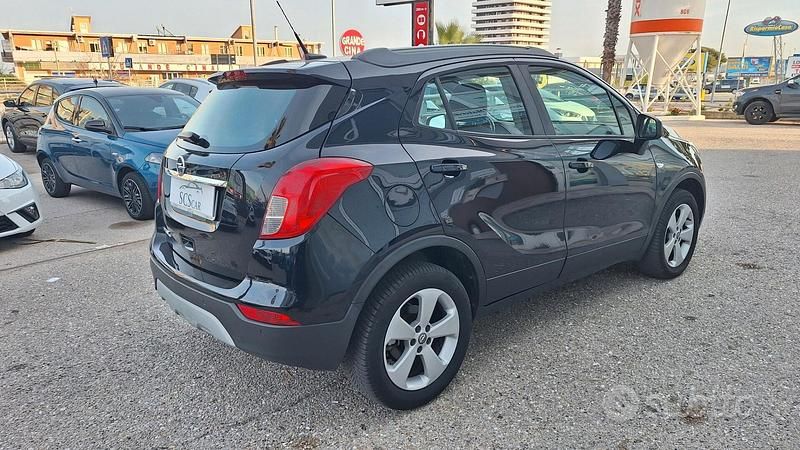 Usata Opel Mokka X Business 136 CV (100 kW) 2019 Blu SUV