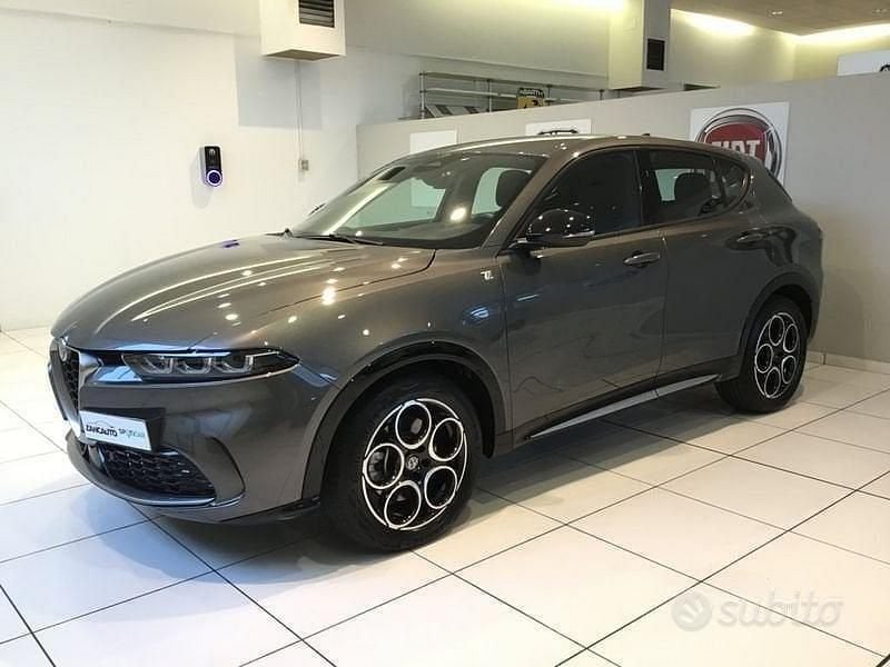 Usata Alfa Romeo Tonale Ti 131 CV (96 kW) 2023 Grigio SUV