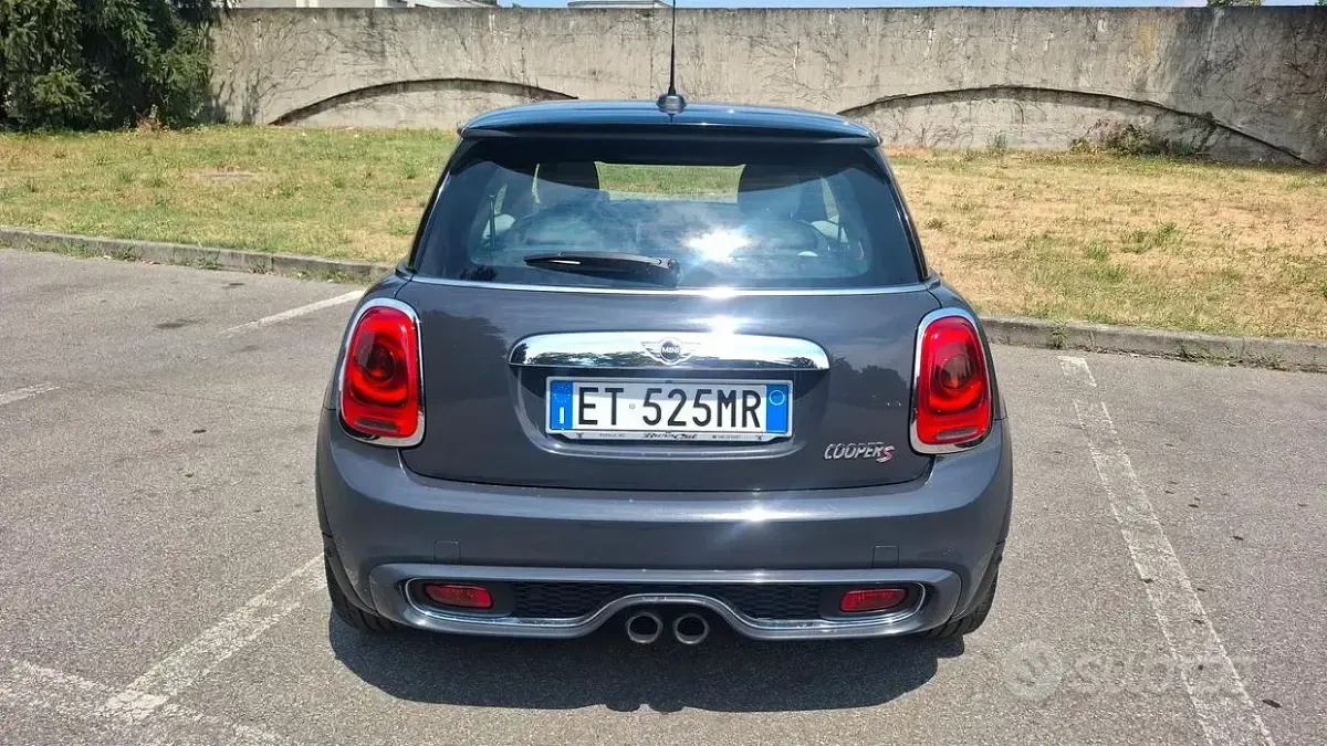 Usata Mini Cooper S 192 CV (141 kW) 2014 Grigio Utilitaria
