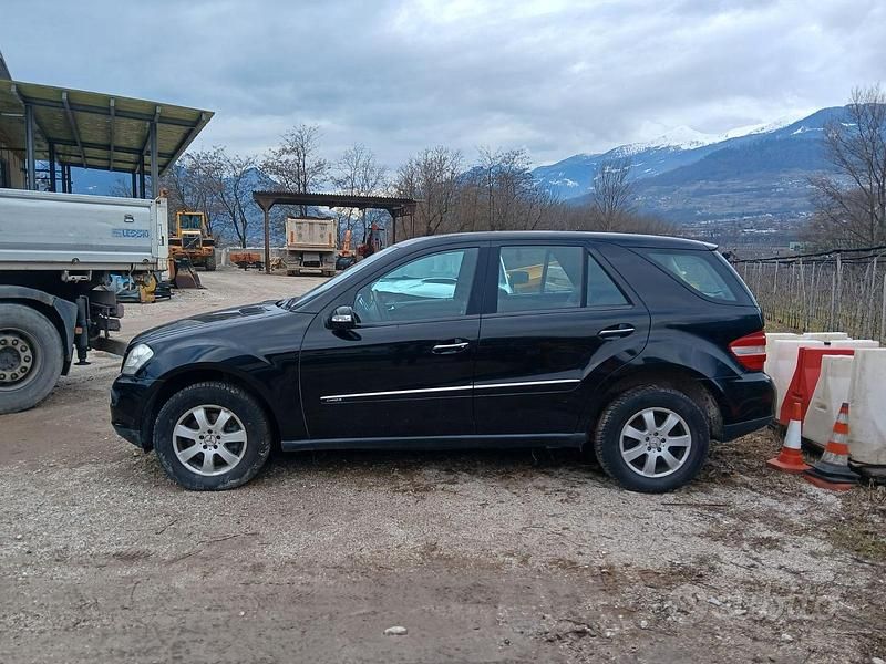 Usata Mercedes ML320 2008 Nero SUV