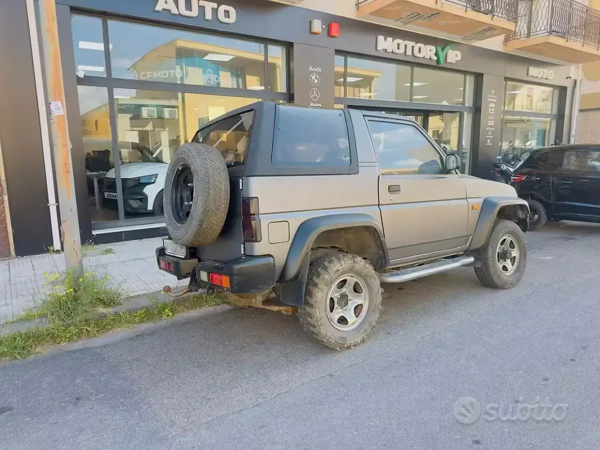 Usata Bertone Freeclimber 99 CV (72 kW) 1992 Grigio SUV