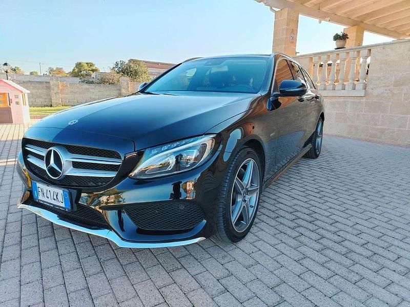 Usata Mercedes C220 Premium 170 CV (125 kW) 2018 Nero Station wagon