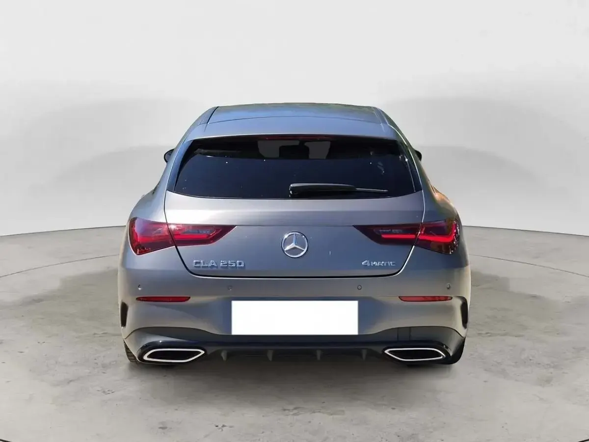 Usata Mercedes CLA250 AMG Line Premium Plus 224 CV (164 kW) 2023 Grigio Coupé
