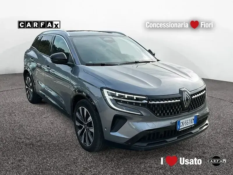 Usata Renault Austral Techno 199 CV (146 kW) 2023 Grigio SUV