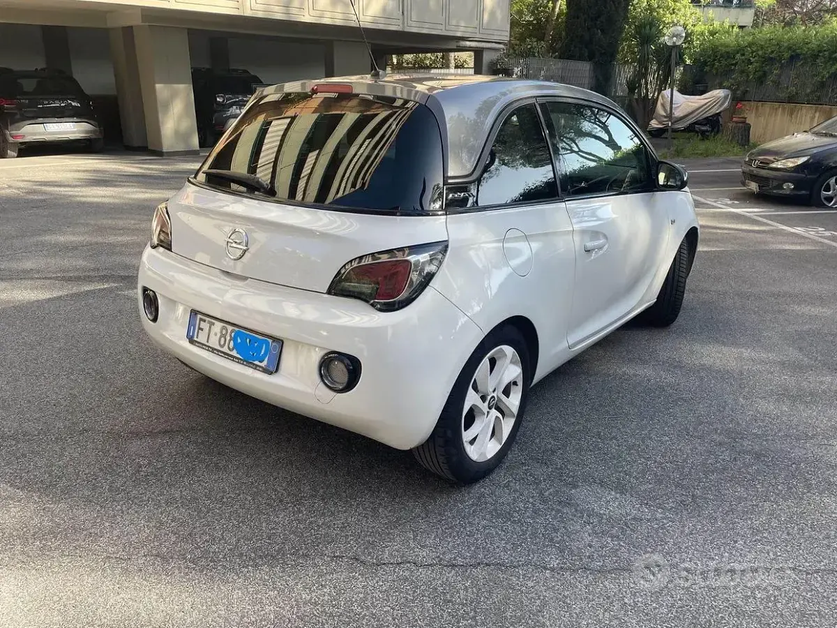 Usata Opel Adam 87 CV (63 kW) 2017 Bianco Utilitaria