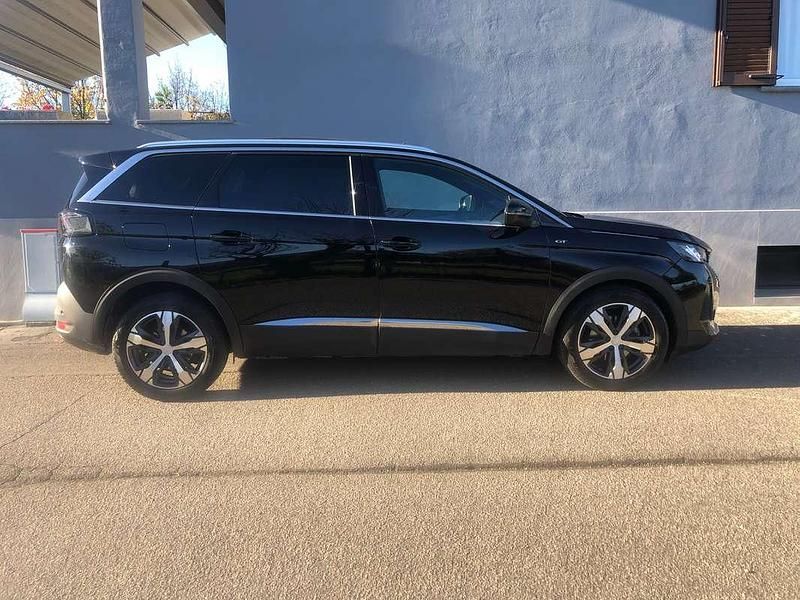Usata Peugeot 5008 131 CV (96 kW) 2022 Nero SUV