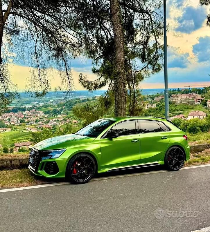 Usata Audi RS3 400 CV (294 kW) 2024 Verde Berlina