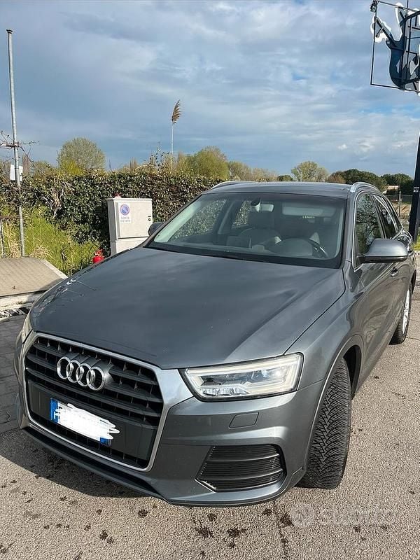 Usata Audi Q3 Business 150 CV (110 kW) 2015 Grigio SUV