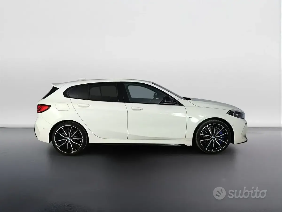 Usata BMW M135 306 CV (225 kW) 2021 Bianco Utilitaria