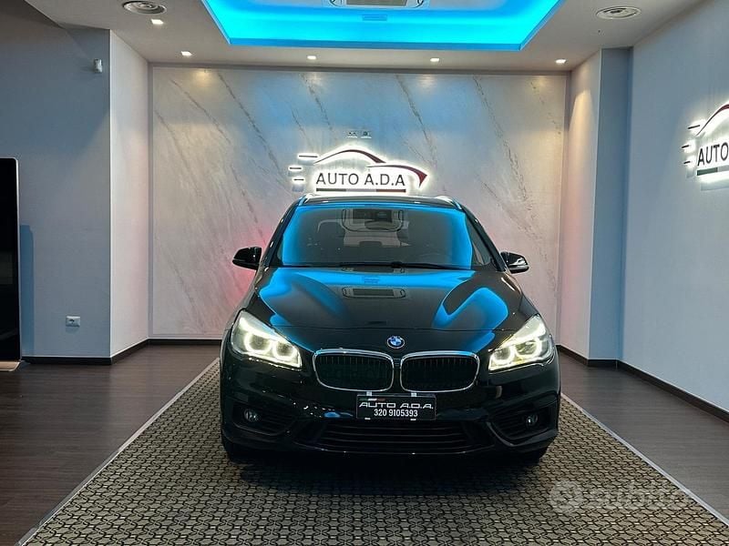 Usata BMW 218 Luxury Line 150 CV (110 kW) 2016 Nero Station wagon