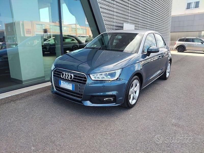 Usata Audi A1 Sportback Sport 82 CV (60 kW) 2016 Blu/azzurro Utilitaria