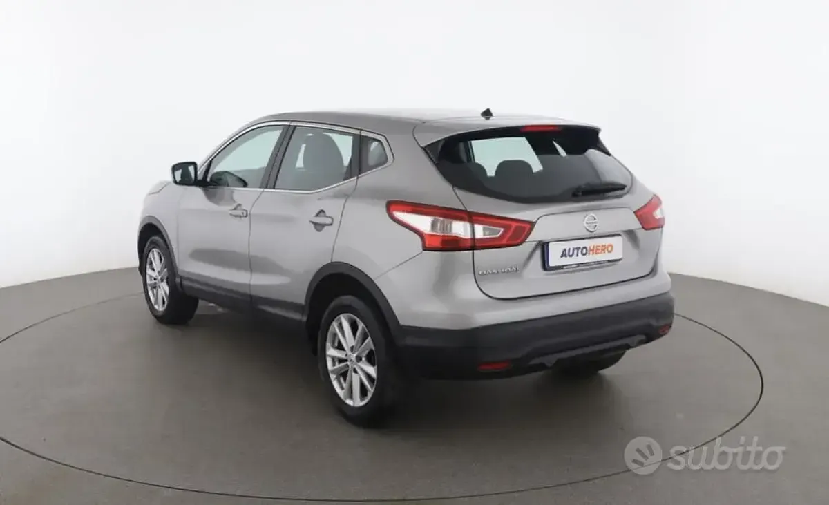 Usata Nissan Qashqai Visia 110 CV (80 kW) 2018 Grigio SUV