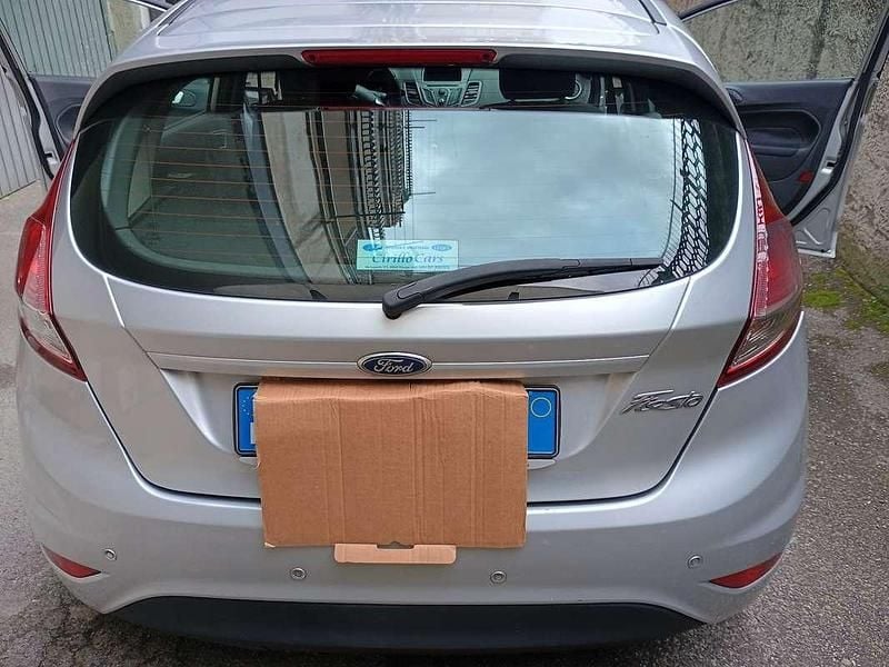 Usata Ford Fiesta 75 CV (55 kW) 2014 Utilitaria