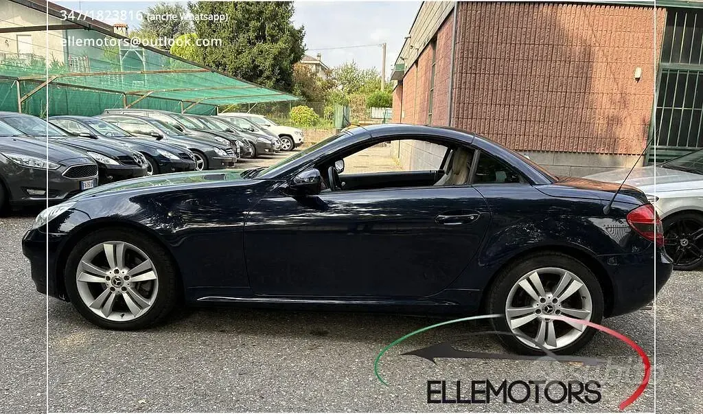 Usata Mercedes SLK200 184 CV (135 kW) 2010 Blu Cabrio
