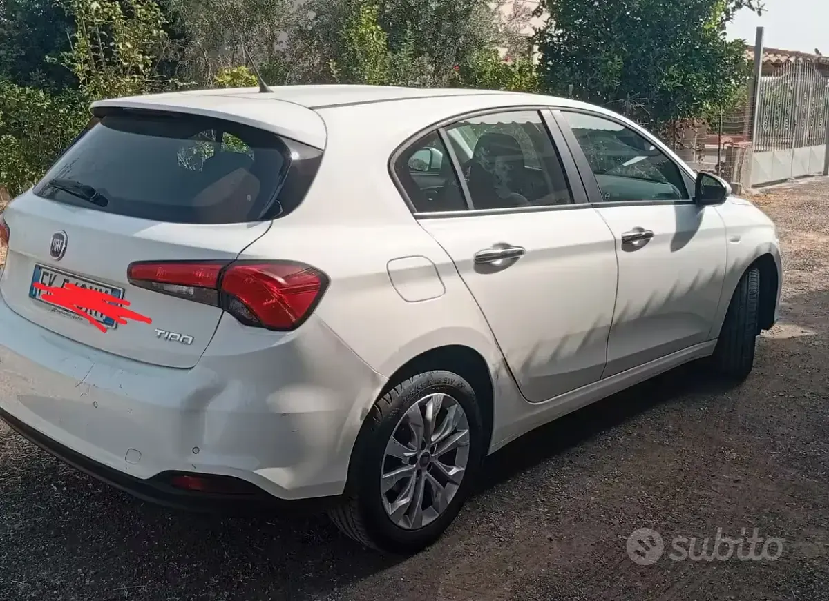 Usata Fiat Tipo 90 CV (66 kW) 2018 Bianco Berlina
