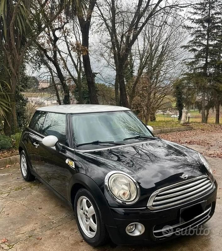 Usata Mini One D 90 CV (66 kW) 2010 Nero Utilitaria