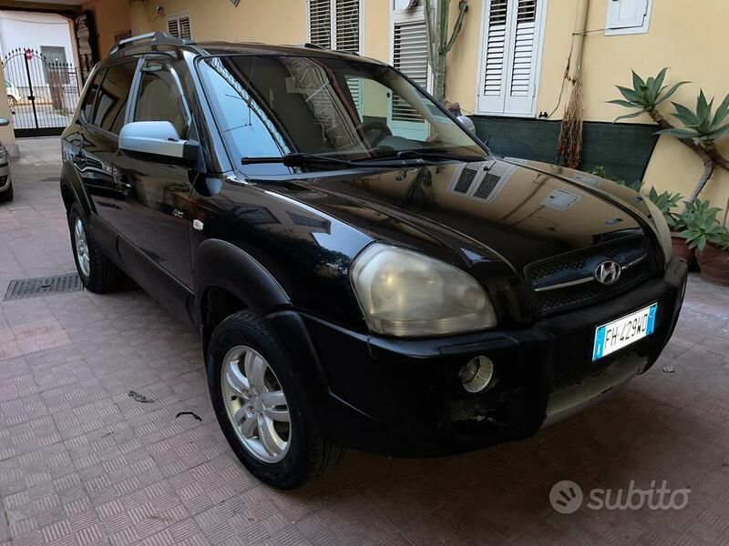 Usata Hyundai Tucson 112 CV (82 kW) 2005 Nero SUV