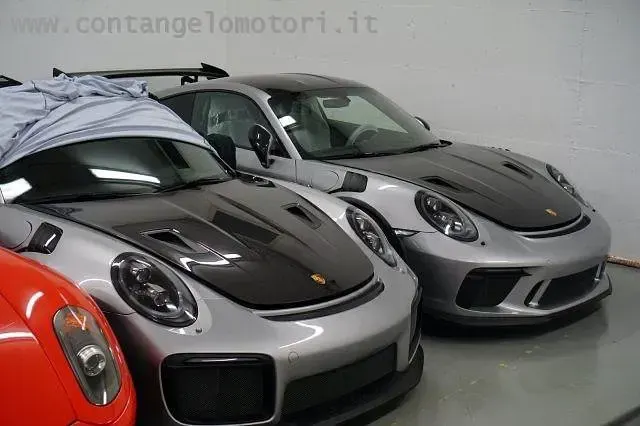 Usata Porsche 911 GT2 RS 700 CV (514 kW) 2018 Argento Coupé