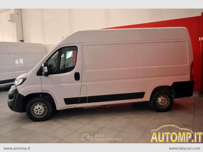 Usata Peugeot Boxer 140 CV (102 kW) 2023 Bianco Furgone
