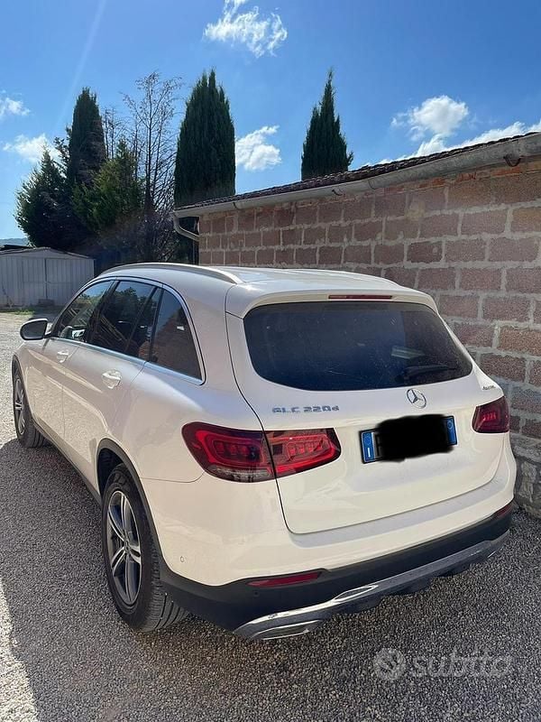Usata Mercedes GLC220 194 CV (142 kW) 2019 Bianco SUV