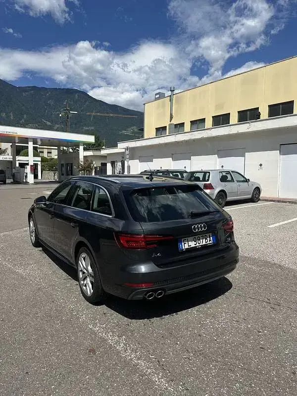 Usata Audi A4 Sport 190 CV (139 kW) 2017 Grigio Station wagon