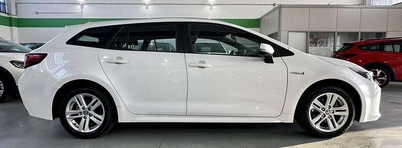 Usata Toyota Corolla Business Edition 98 CV (72 kW) 2020 Bianco Station wagon