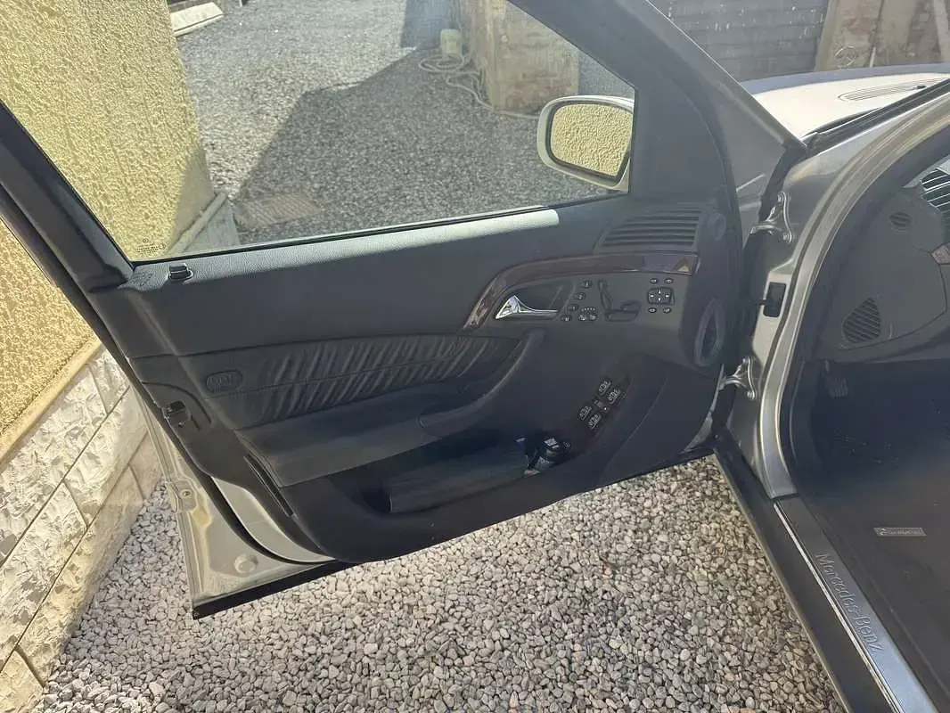 Usata Mercedes S320 224 CV (164 kW) 1999 Grigio Berlina