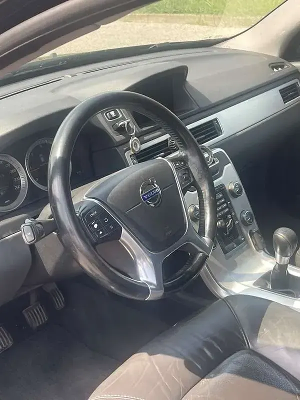 Usata Volvo V70 215 CV (158 kW) 2013 Station wagon