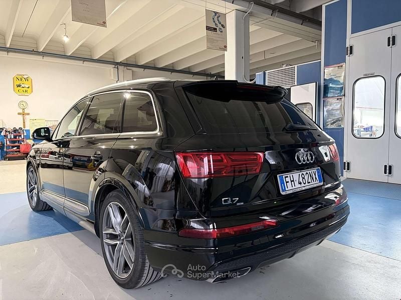Usata Audi Q7 Business Plus 272 CV (200 kW) 2017 Nero SUV