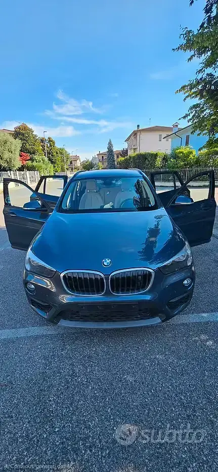 Usata BMW X1 Efficient Dynamics 190 CV (139 kW) 2019 Bluazzurro SUV