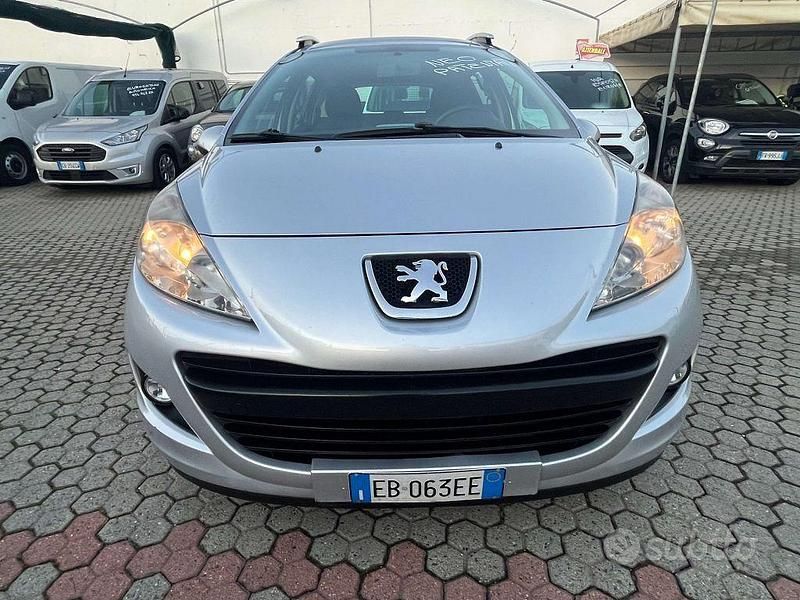 Begagnad Peugeot 207 Access 92 HK (67 kW) 2010 Silver Kombi